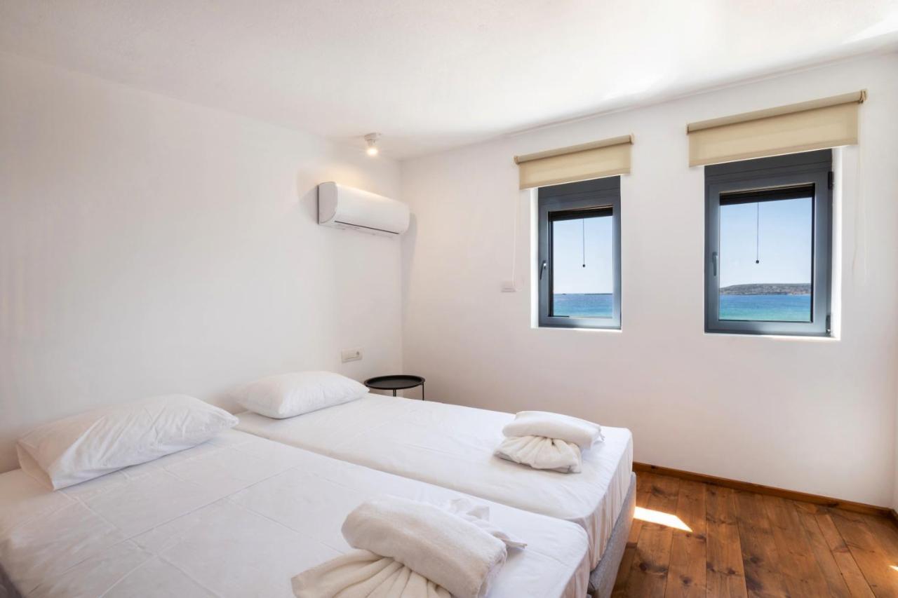 Cato Agro 4, Seafront Villa With Private Pool Afiartis Exteriér fotografie