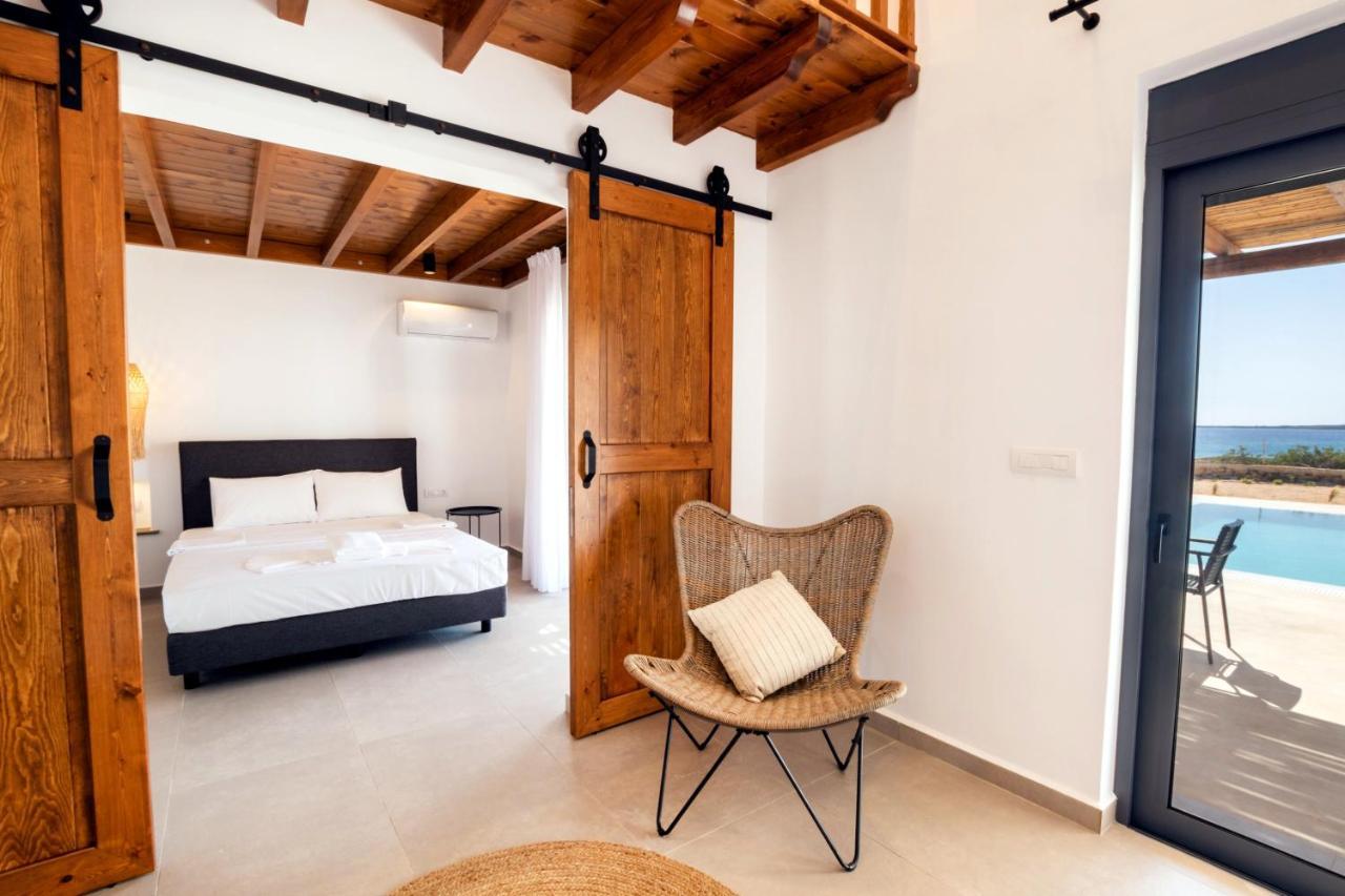 Cato Agro 4, Seafront Villa With Private Pool Afiartis Exteriér fotografie