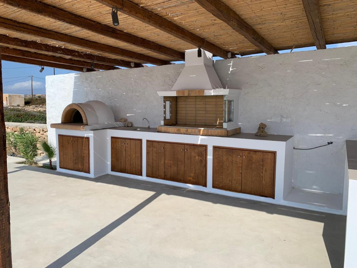 Cato Agro 4, Seafront Villa With Private Pool Afiartis Exteriér fotografie